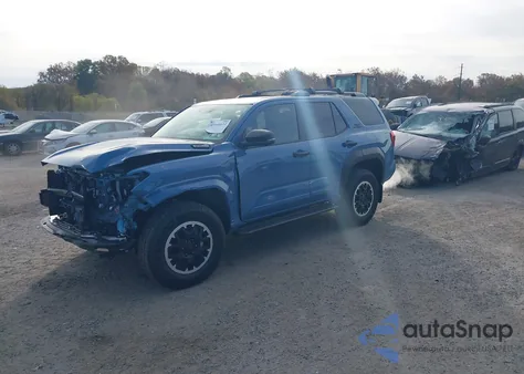 2025 Toyota 4Runner Hybrid Trd Off Road Premium from USA, damaged, VIN JTEVB5BR2S5007185